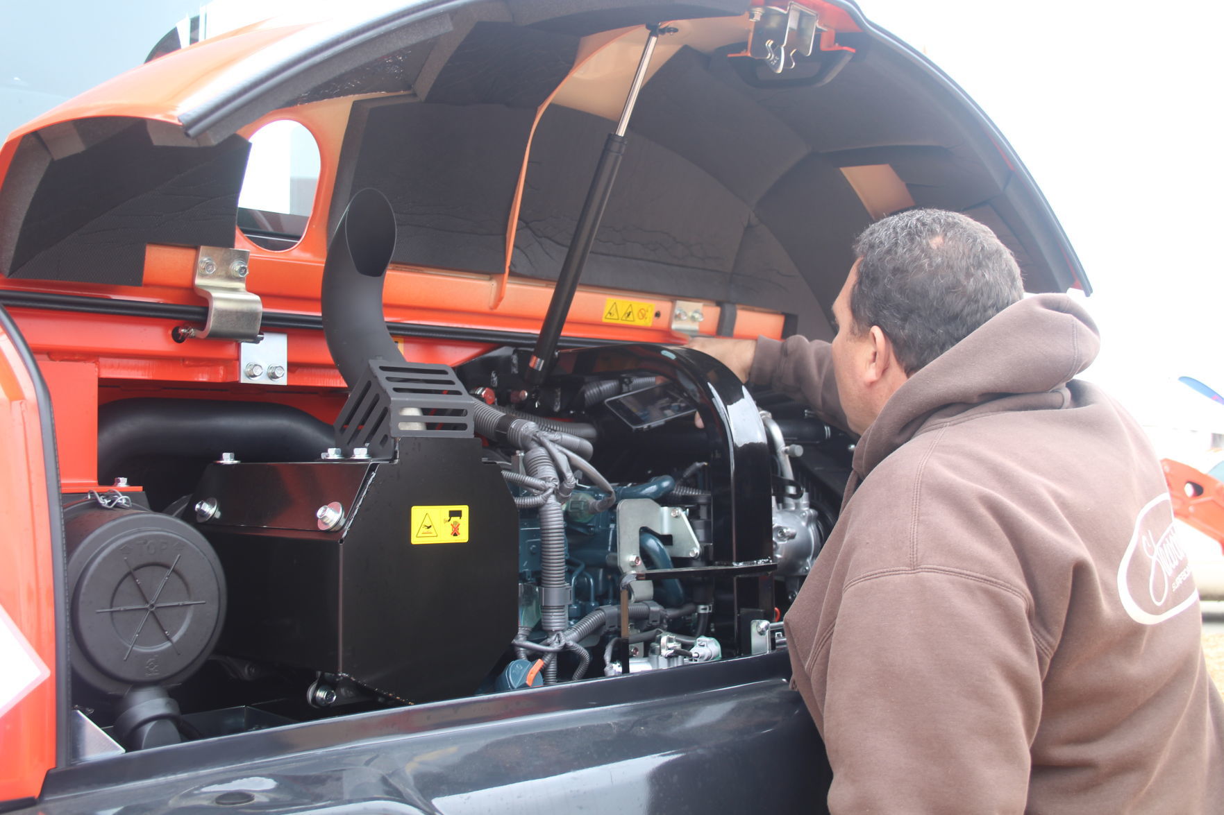 Checking out Kubota's tractor engine